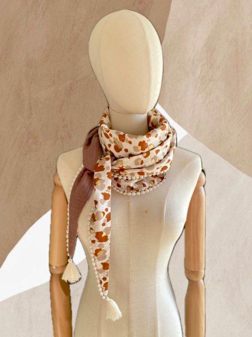 Petit chèche foulard Léopard, beige & doré